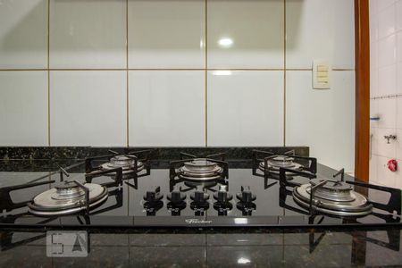 Casa à venda com 150m², 3 quartos e 2 vagas Casa à venda com 150m², 3 quartos e 2 vagasCozinha