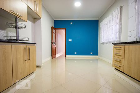 Casa à venda com 150m², 3 quartos e 2 vagas Casa à venda com 150m², 3 quartos e 2 vagasCozinha