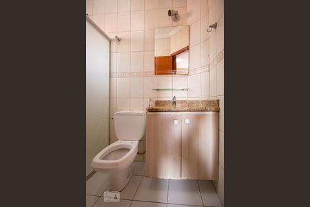 Casa à venda com 150m², 3 quartos e 2 vagas Casa à venda com 150m², 3 quartos e 2 vagasBanheiro da Suíte