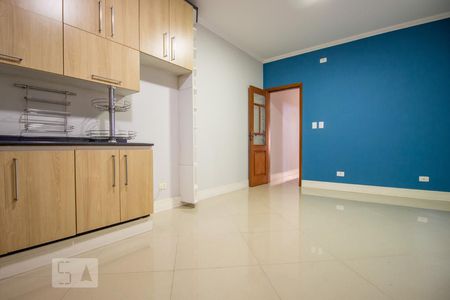 Casa à venda com 150m², 3 quartos e 2 vagas Casa à venda com 150m², 3 quartos e 2 vagasCozinha