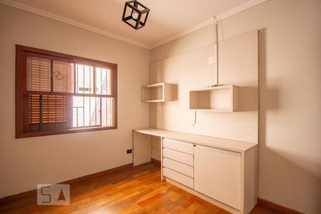 Casa à venda com 150m², 3 quartos e 2 vagas Casa à venda com 150m², 3 quartos e 2 vagasQuarto 2