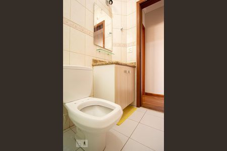 Casa à venda com 150m², 3 quartos e 2 vagas Casa à venda com 150m², 3 quartos e 2 vagasBanheiro Social