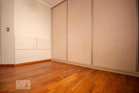 Casa à venda com 150m², 3 quartos e 2 vagas Casa à venda com 150m², 3 quartos e 2 vagasQuarto 2