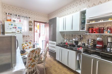 Casa à venda com 224m², 3 quartos e 3 vagasCozinha