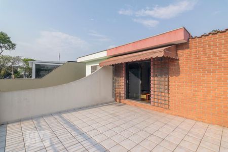 Casa à venda com 186m², 3 quartos e 2 vagas Casa à venda com 186m², 3 quartos e 2 vagasTerraço da Suíte