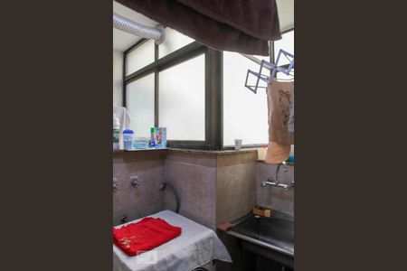 Apartamento à venda com 250m², 3 quartos e 1 vaga Apartamento à venda com 250m², 3 quartos e 1 vagaÁrea de Serviço