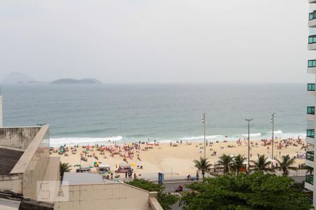 Apartamento à venda com 250m², 3 quartos e 1 vaga Apartamento à venda com 250m², 3 quartos e 1 vagaVista da Cobertura