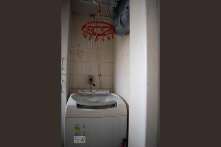 Apartamento à venda com 70m², 2 quartos e 1 vagaÁrea de Serviço