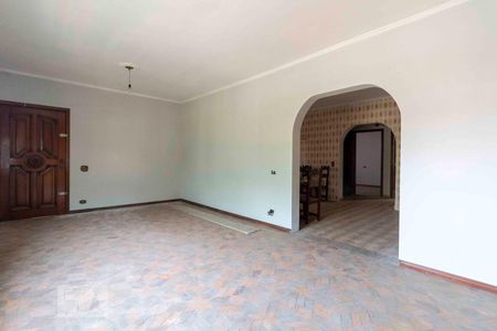 Sala de casa para alugar com 2 quartos, 170m² em Vila Carmosina, São Paulo