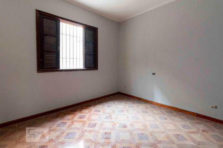 Quarto 2 de casa para alugar com 2 quartos, 170m² em Vila Carmosina, São Paulo