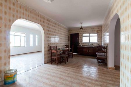 Casa à venda com 170m², 2 quartos e 2 vagas Casa à venda com 170m², 2 quartos e 2 vagasCozinha