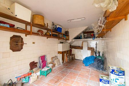 Casa à venda com 390m², 4 quartos e 4 vagas Casa à venda com 390m², 4 quartos e 4 vagasGaragem