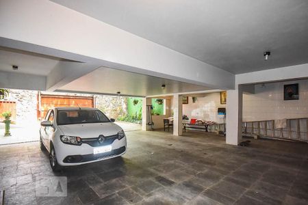 Casa à venda com 636m², 4 quartos e 6 vagasGaragem