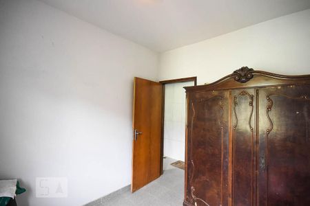 Casa à venda com 636m², 4 quartos e 6 vagasQuarto de serviço 2