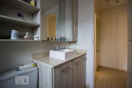 Apartamento à venda com 60m², 2 quartos e 1 vaga Apartamento à venda com 60m², 2 quartos e 1 vagaBanheiro