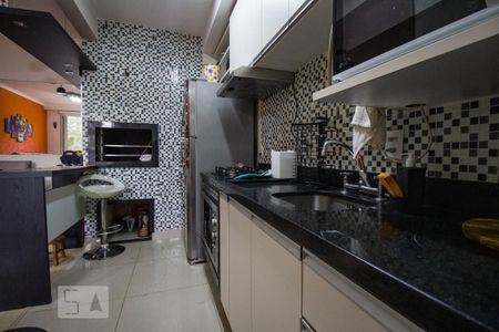 Apartamento à venda com 60m², 2 quartos e 1 vaga Apartamento à venda com 60m², 2 quartos e 1 vagaCozinha e Área de Serviço