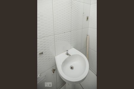 Casa de condomínio à venda com 112m², 3 quartos e sem vaga Casa de condomínio à venda com 112m², 3 quartos e sem vagaBanheiro de Serviço