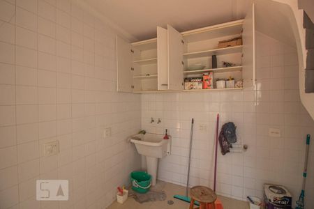 Casa à venda com 216m², 4 quartos e 2 vagas