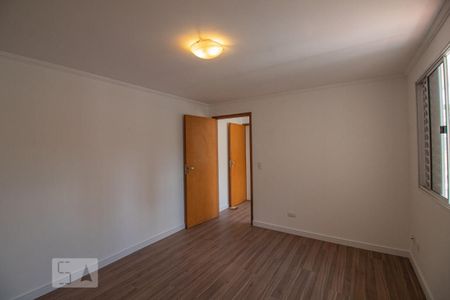 Casa à venda com 216m², 4 quartos e 2 vagas