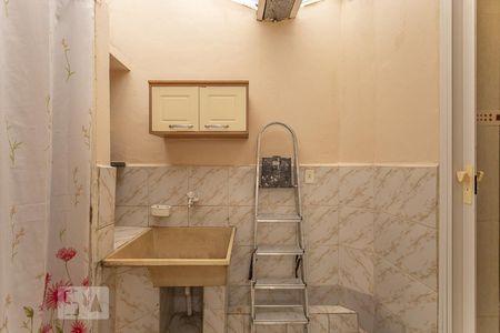 Casa à venda com 200m², 3 quartos e 1 vagaÁrea de Serviço