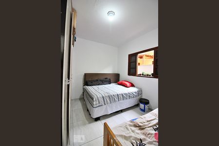 Casa à venda com 220m², 4 quartos e 2 vagasQuarto 2