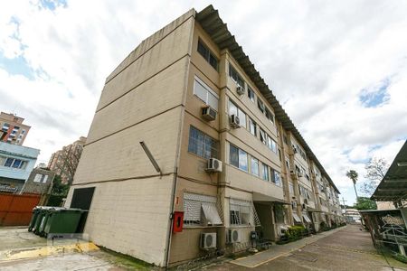 Apartamento para alugar com 44m², 1 quarto e sem vaga Apartamento para alugar com 44m², 1 quarto e sem vagaFachada do bloco