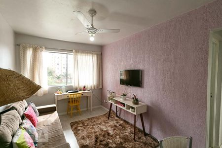 Sala de apartamento para alugar com 1 quarto, 44m² em Partenon, Porto Alegre