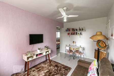 Sala de apartamento para alugar com 1 quarto, 44m² em Partenon, Porto Alegre