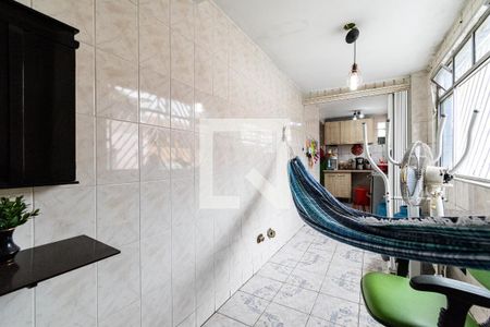 Casa à venda com 171m², 2 quartos e 2 vagas Casa à venda com 171m², 2 quartos e 2 vagasQuintal