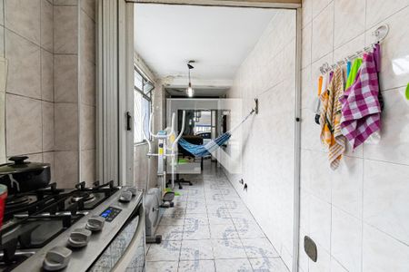 Casa à venda com 171m², 2 quartos e 2 vagas Casa à venda com 171m², 2 quartos e 2 vagasCozinha