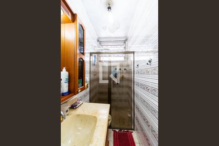 Casa à venda com 171m², 2 quartos e 2 vagas Casa à venda com 171m², 2 quartos e 2 vagasBanheiro