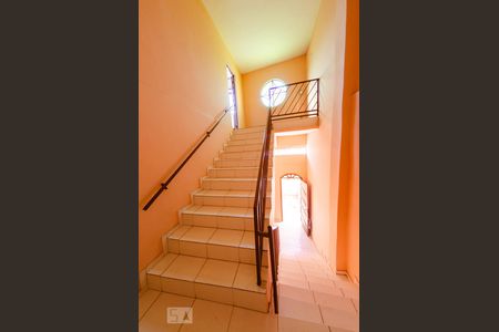 Casa à venda com 180m², 3 quartos e 1 vaga Casa à venda com 180m², 3 quartos e 1 vagaEntrada