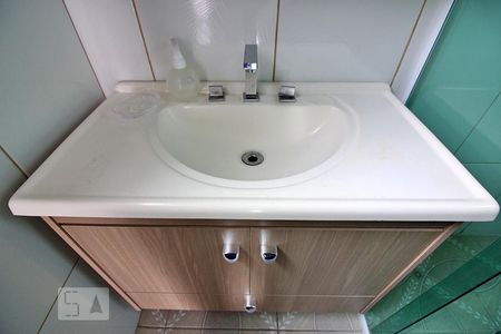 Casa à venda com 112m², 3 quartos e 2 vagasDetalhes do Banheiro da Suíte 1 