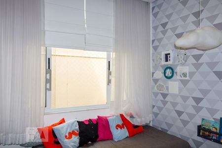 Quarto 2 de apartamento para alugar com 2 quartos, 75m² em Grajau, Rio de Janeiro