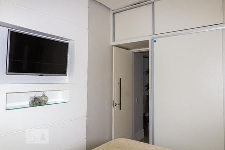 Quarto 1 de apartamento para alugar com 2 quartos, 75m² em Grajau, Rio de Janeiro