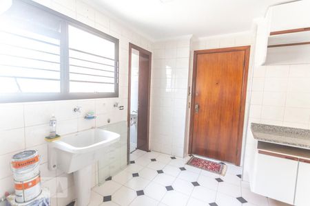 Apartamento à venda com 245m², 4 quartos e 4 vagasÁrea de serviço