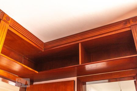 Apartamento à venda com 245m², 4 quartos e 4 vagasArmário