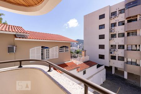 Varanda de kitnet/studio para alugar com 1 quarto, 35m² em Pantanal, Florianópolis