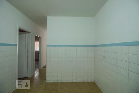 Casa à venda com 94m², 3 quartos e 2 vagasCozinha