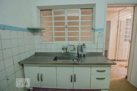 Casa à venda com 94m², 3 quartos e 2 vagasCozinha