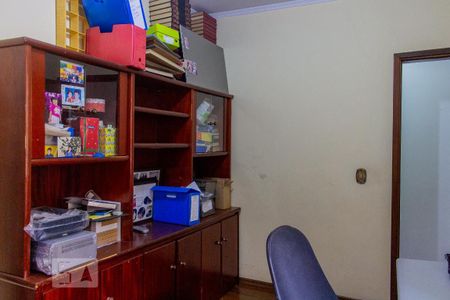 Casa à venda com 249m², 4 quartos e 2 vagasQuarto 3