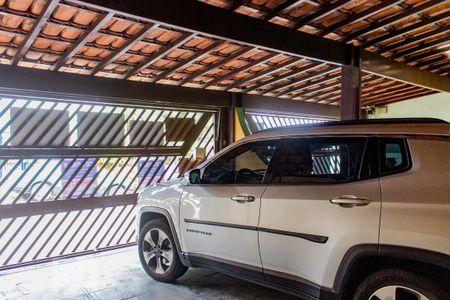 Casa à venda com 249m², 4 quartos e 2 vagasGaragem 