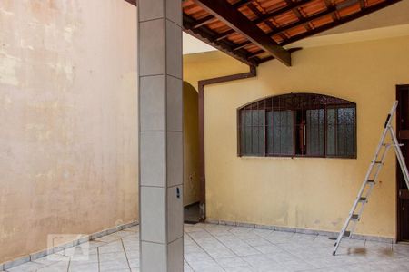 Casa à venda com 249m², 4 quartos e 2 vagasQuintal e Área de Serviço