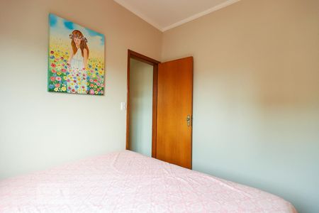 Casa à venda com 130m², 4 quartos e 2 vagas Casa à venda com 130m², 4 quartos e 2 vagasQuarto 2