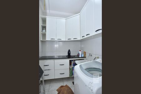 Casa à venda com 500m², 4 quartos e 5 vagasLavanderia