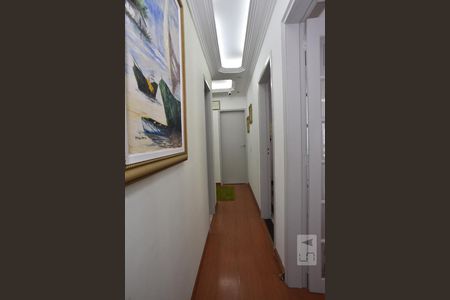 Casa à venda com 500m², 4 quartos e 5 vagasCorredor