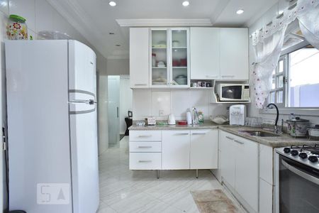 Casa à venda com 500m², 4 quartos e 5 vagasCozinha Subsolo