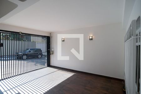 Casa à venda com 150m², 3 quartos e 2 vagasGaragem