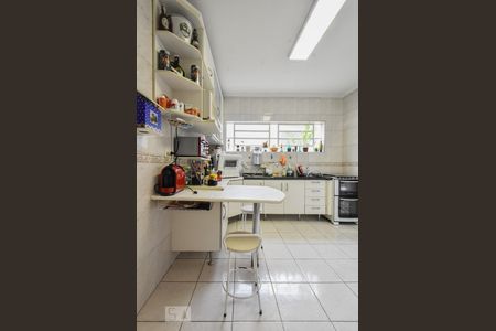 Casa à venda com 150m², 3 quartos e 2 vagasCozinha