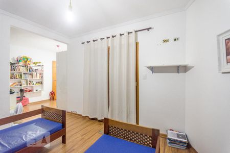 Casa à venda com 200m², 3 quartos e 2 vagas Casa à venda com 200m², 3 quartos e 2 vagasQuarto 2